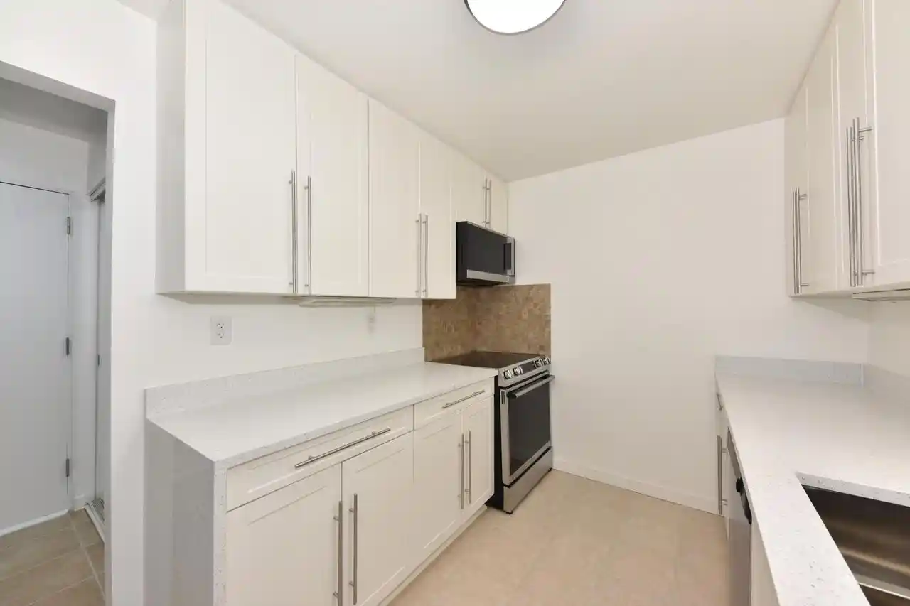 Photo 4 of Condo for sale at 7001 N Green Bay Avenue Avenue #C, Glendale, WI 53209 | MLS# 1975391 | Listing updated on 2026-09-16