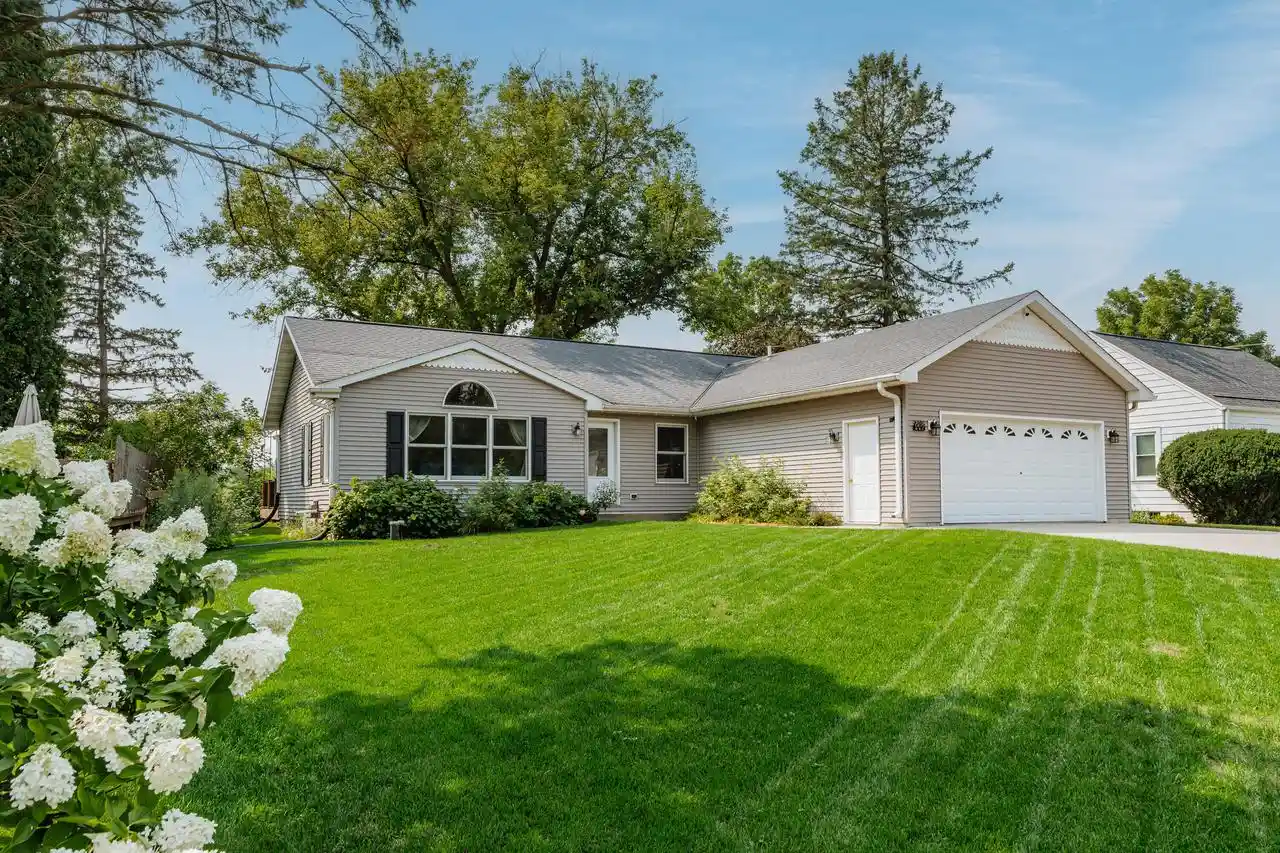 1st image of 7295 N Lake Street Street, Lannon, WI 53046 | MLS# 1975401