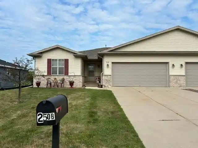 1st image of 250 Kuehl Dr Dr #B, Iron Ridge, WI 53035 | MLS# 1975402