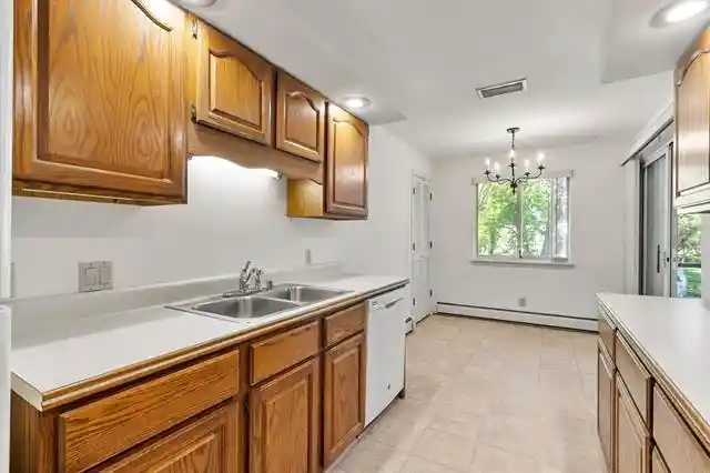 27th image of 1502 Wheeler Road Road #F, Madison, WI 53704 | MLS# 2030028