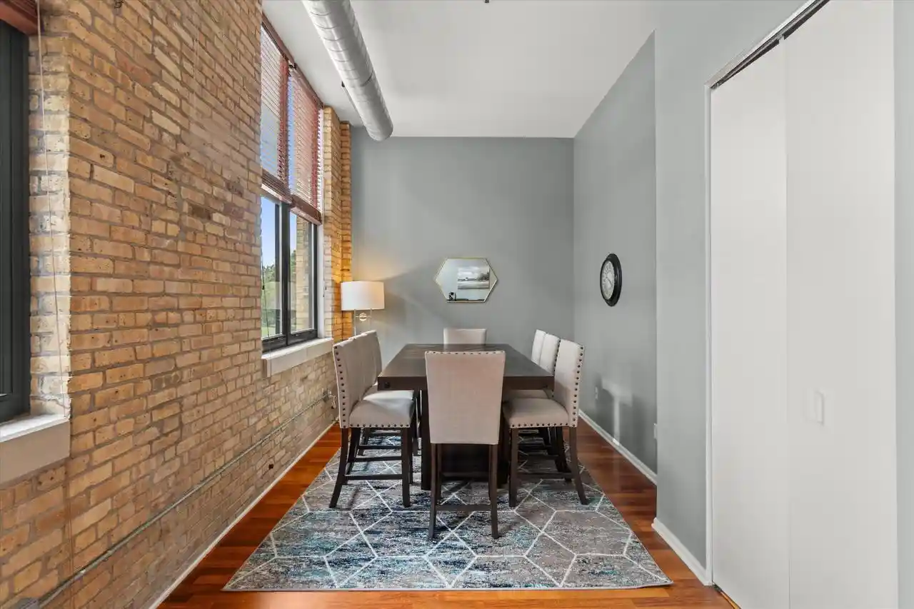 4th image of 1924 N Hubbard Street Street #203, Milwaukee, WI 53212 | MLS# 1975403