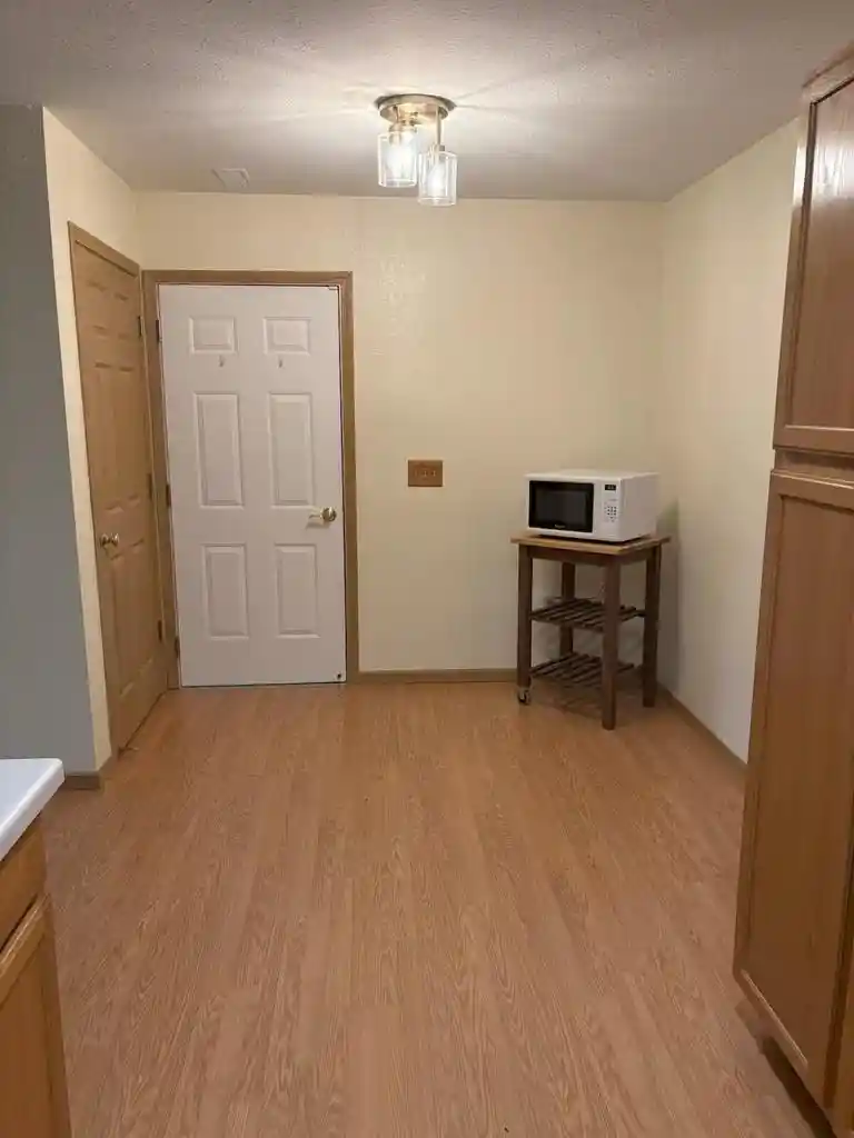 2nd image of 7123 Fieldview Dr Dr, Mount Pleasant, WI 53406