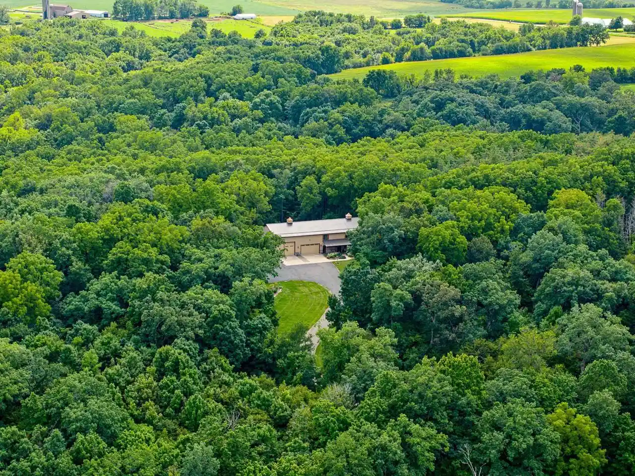 1st image of 11475 Breniger Lane Lane, Darlington, WI 53530 | MLS# 2030032