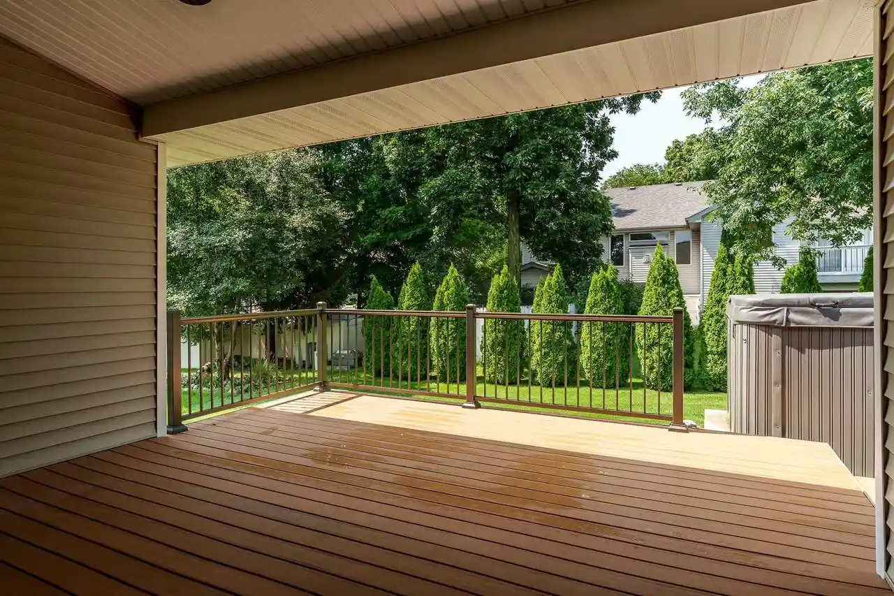 Photo 2 of Sale Pending at 3425 Widgeon Dr Dr, Janesville, WI 53546 | MLS# 2030037 | Listing updated on 2026-09-14
