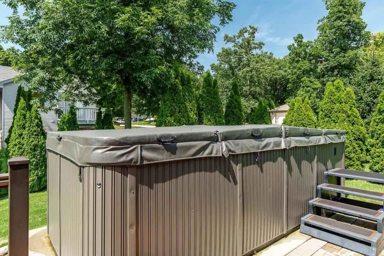 Photo 3 of Sale Pending at 3425 Widgeon Dr Dr, Janesville, WI 53546 | MLS# 2030037 | Listing updated on 2026-09-14