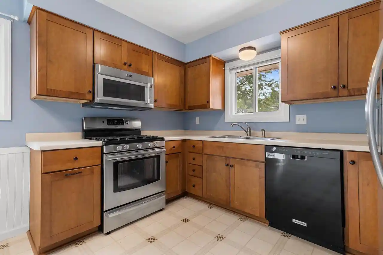 2nd image of 2652 N 124th St St, Milwaukee, WI 53226