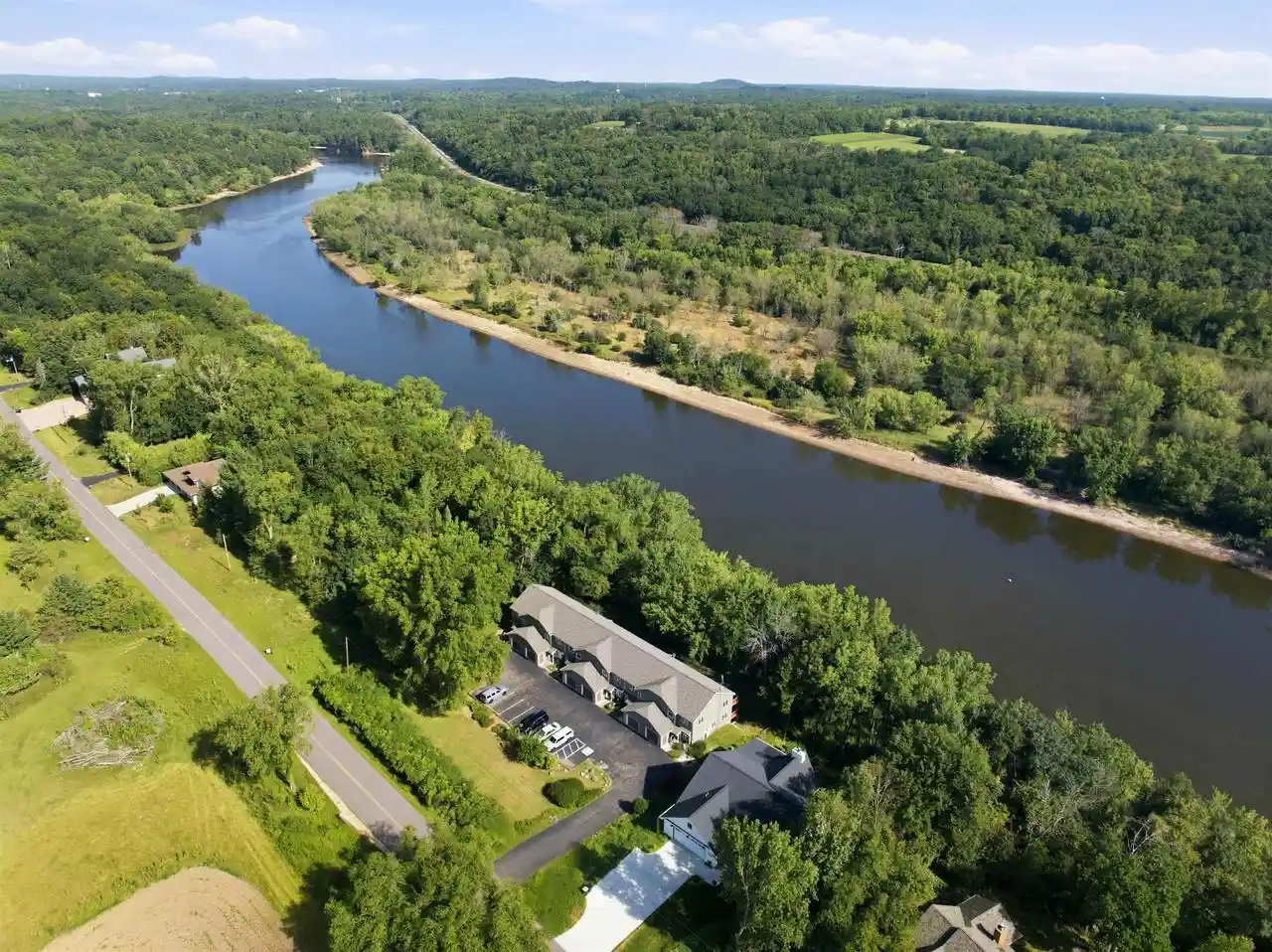 Photo 2 of Condo for sale at 1066 Hillside Dr Dr #4, Wisconsin Dells, WI 53965 | MLS# 2030044 | Listing updated on 2026-08-17