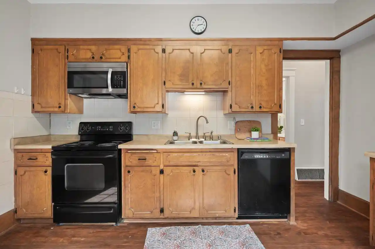 5th image of 1814 E Kenwood Boulevard Boulevard, Milwaukee, WI 53211 | MLS# 1975427