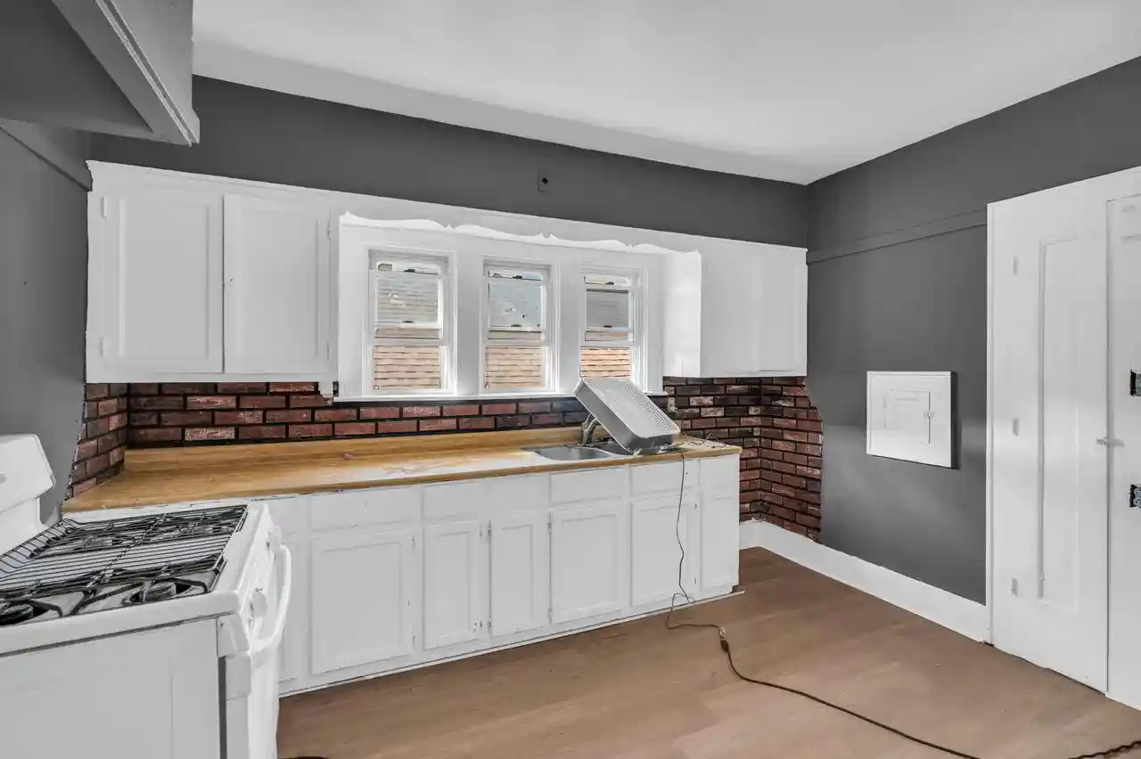 4th image of 3017 N 28Th Street Street, Milwaukee, WI 53210 | MLS# 1975432
