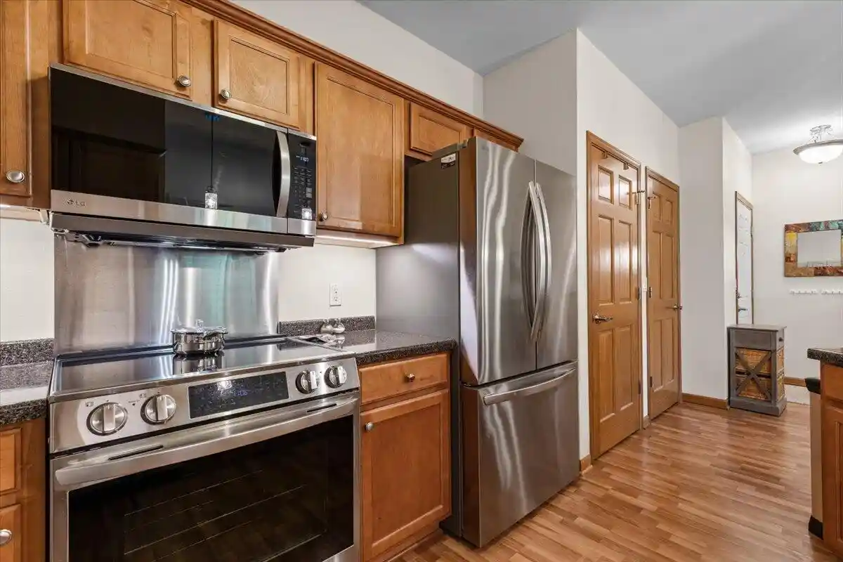 2nd image of 230 Hilldale Dr Dr #1311, Hartford, WI 53027 | MLS# 1975437