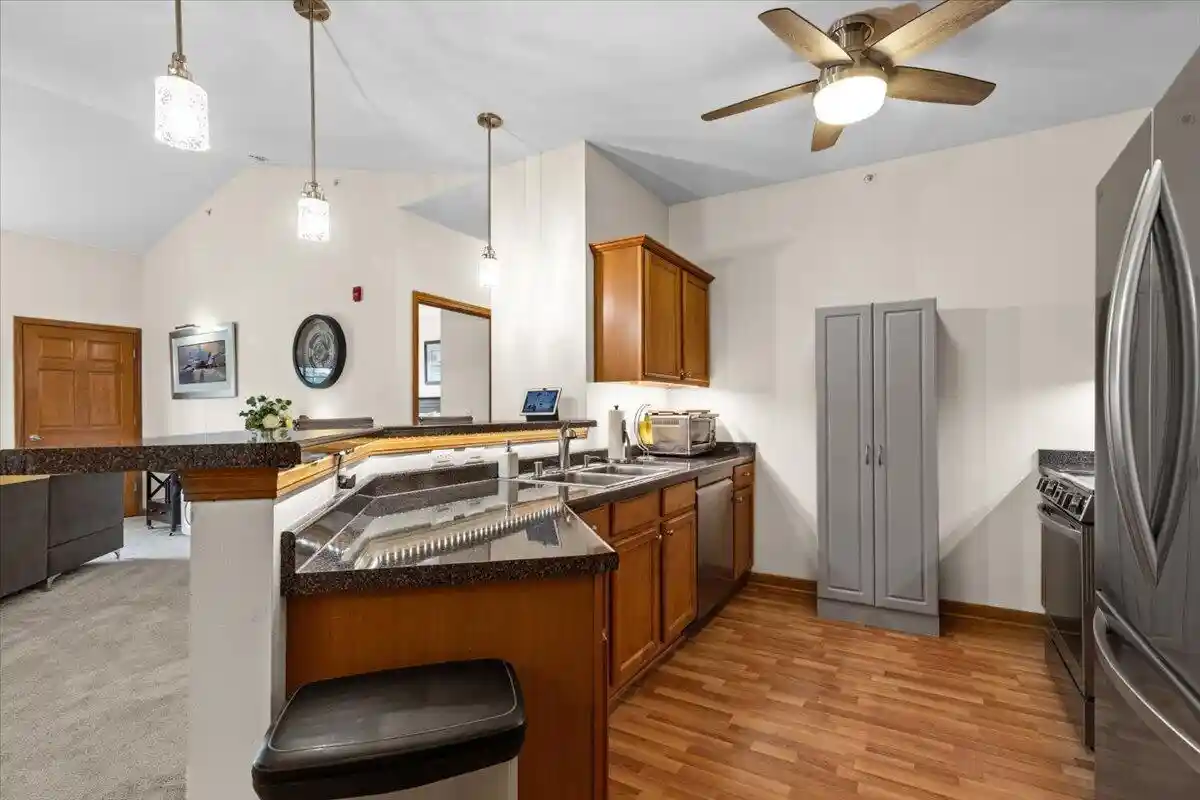2nd image of 230 Hilldale Dr Dr, Hartford, WI 53027