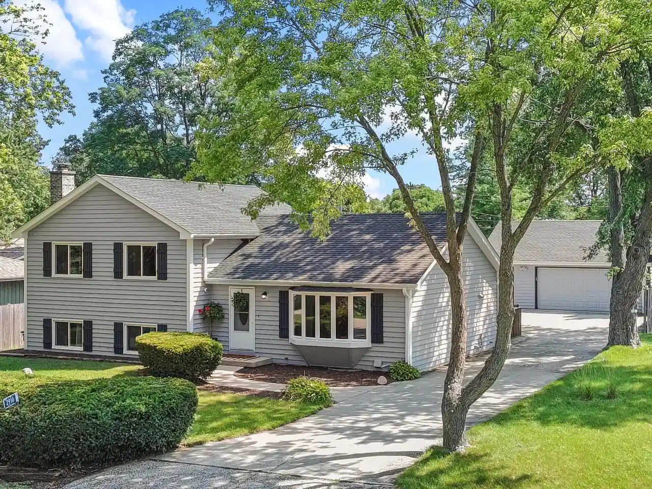 1st image of 2910 Hickory Lane Lane, Twin Lakes, WI 53181 | MLS# 1975449