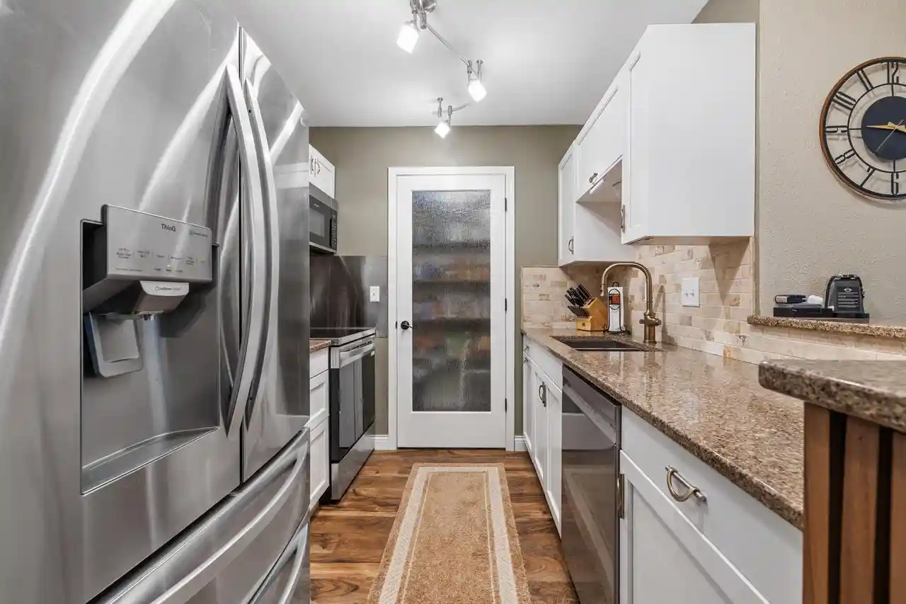 2nd image of 125 N University Dr Dr, West Bend, WI 53095