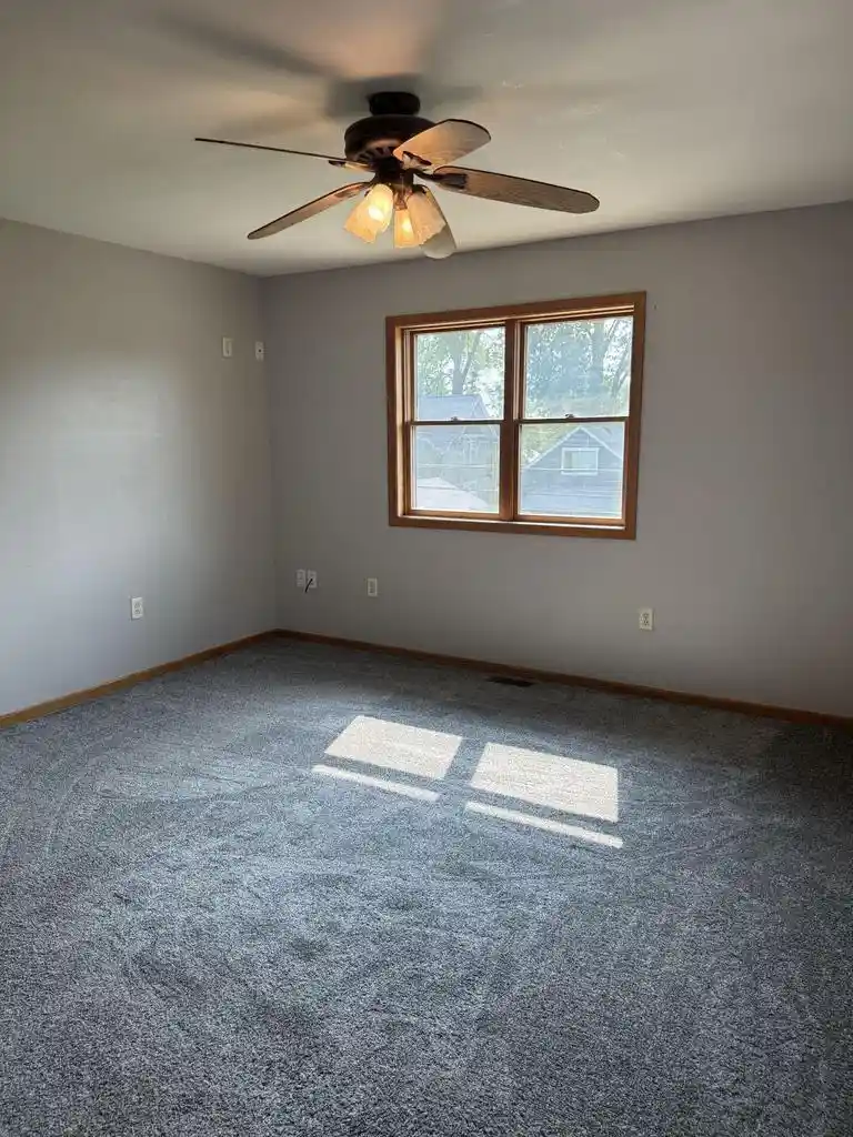 2nd image of 1718 Hagar Street Street, La Crosse, WI 54603 | MLS# 1975458