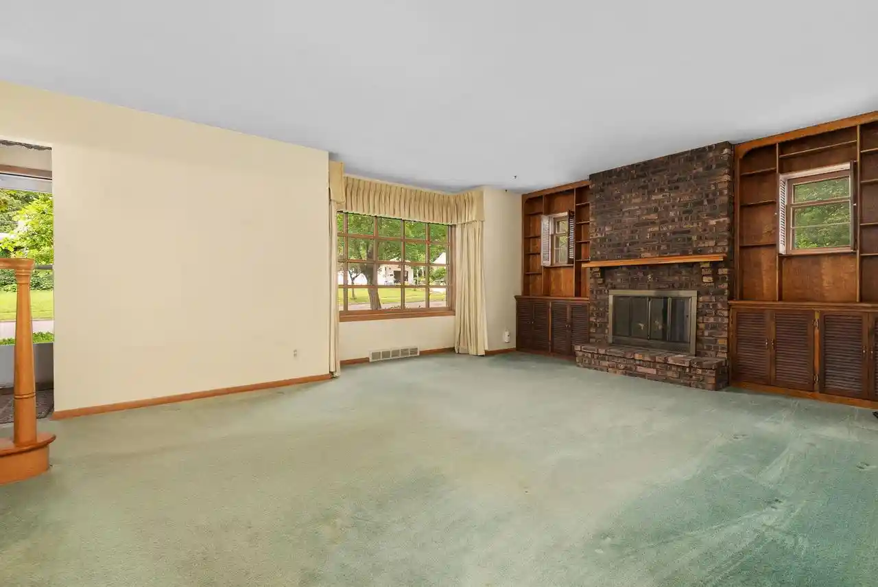 Photo 2 of Single family home for sale at 653 Orchard Dr Dr, Madison, WI 53711 | MLS# 2030060 | Listing updated on 2026-08-14