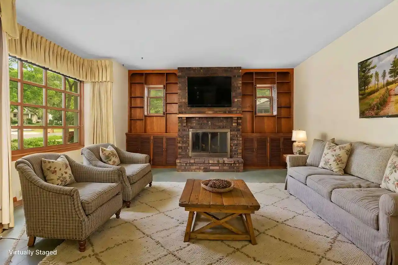Photo 3 of Single family home for sale at 653 Orchard Dr Dr, Madison, WI 53711 | MLS# 2030060 | Listing updated on 2026-08-14