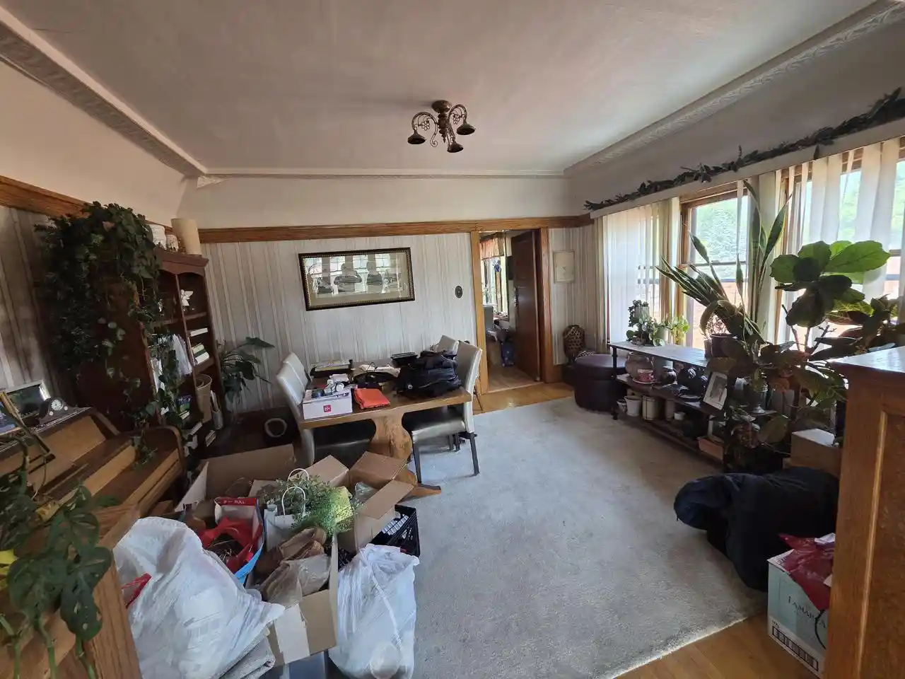 Listing Photo 2 - Condo for sale in building located at 2020 E Menlo Blvd Blvd, Shorewood, WI 53211 - Unit #2022