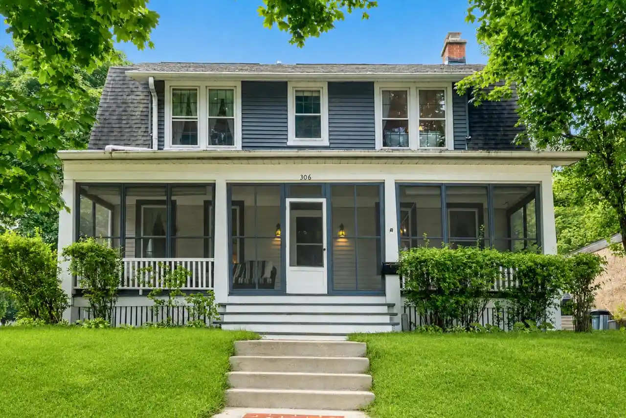 1st image of 306 Park Avenue Avenue, Pewaukee, WI 53072 | MLS# 1975472