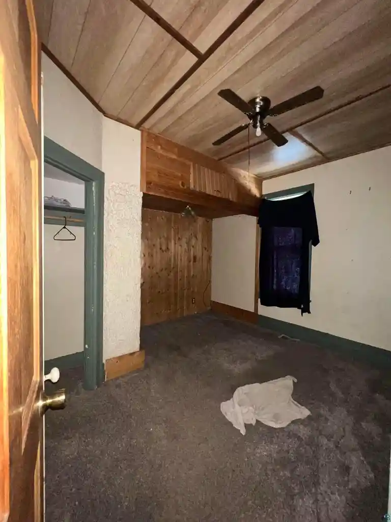 Photo 3 of Sale Pending at 1916 N 19th St St, Superior, WI 54880 | MLS# 6127258 | Listing updated on 2026-08-15