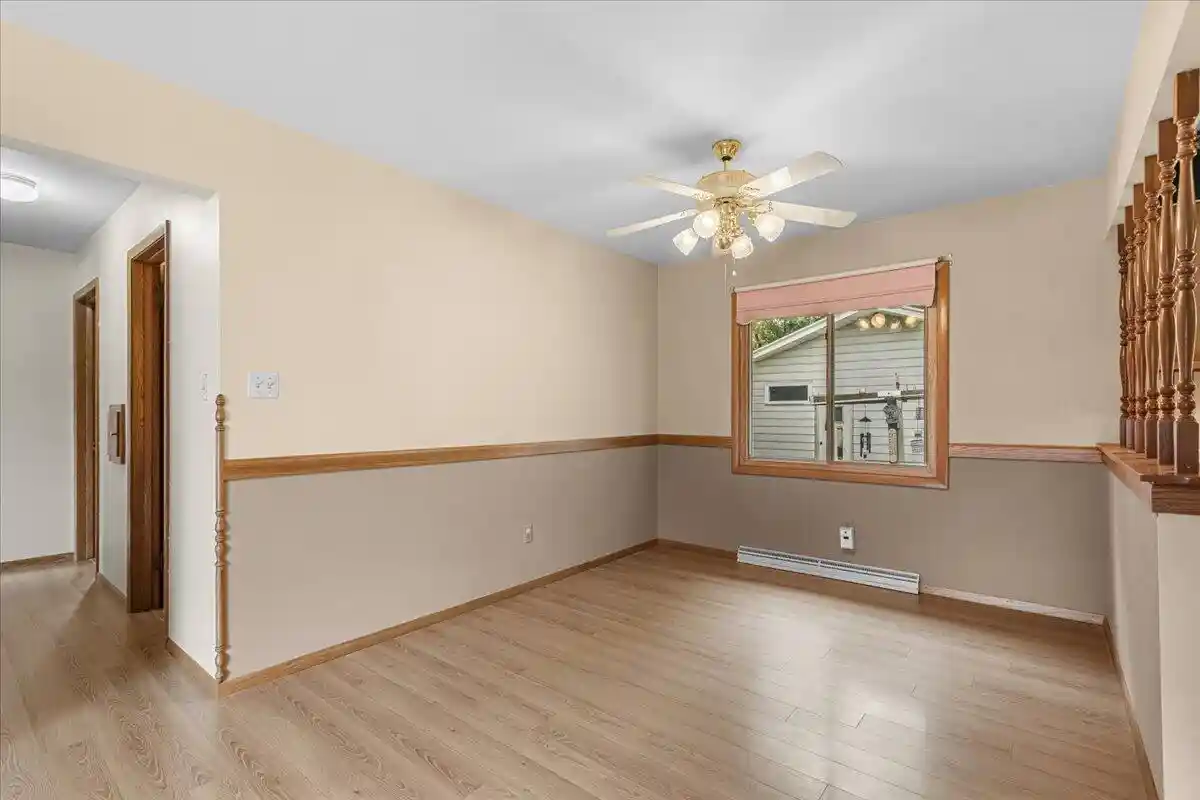 2nd image of 309 Braatz Dr Dr, Kewaskum, WI 53040 | MLS# 1975490