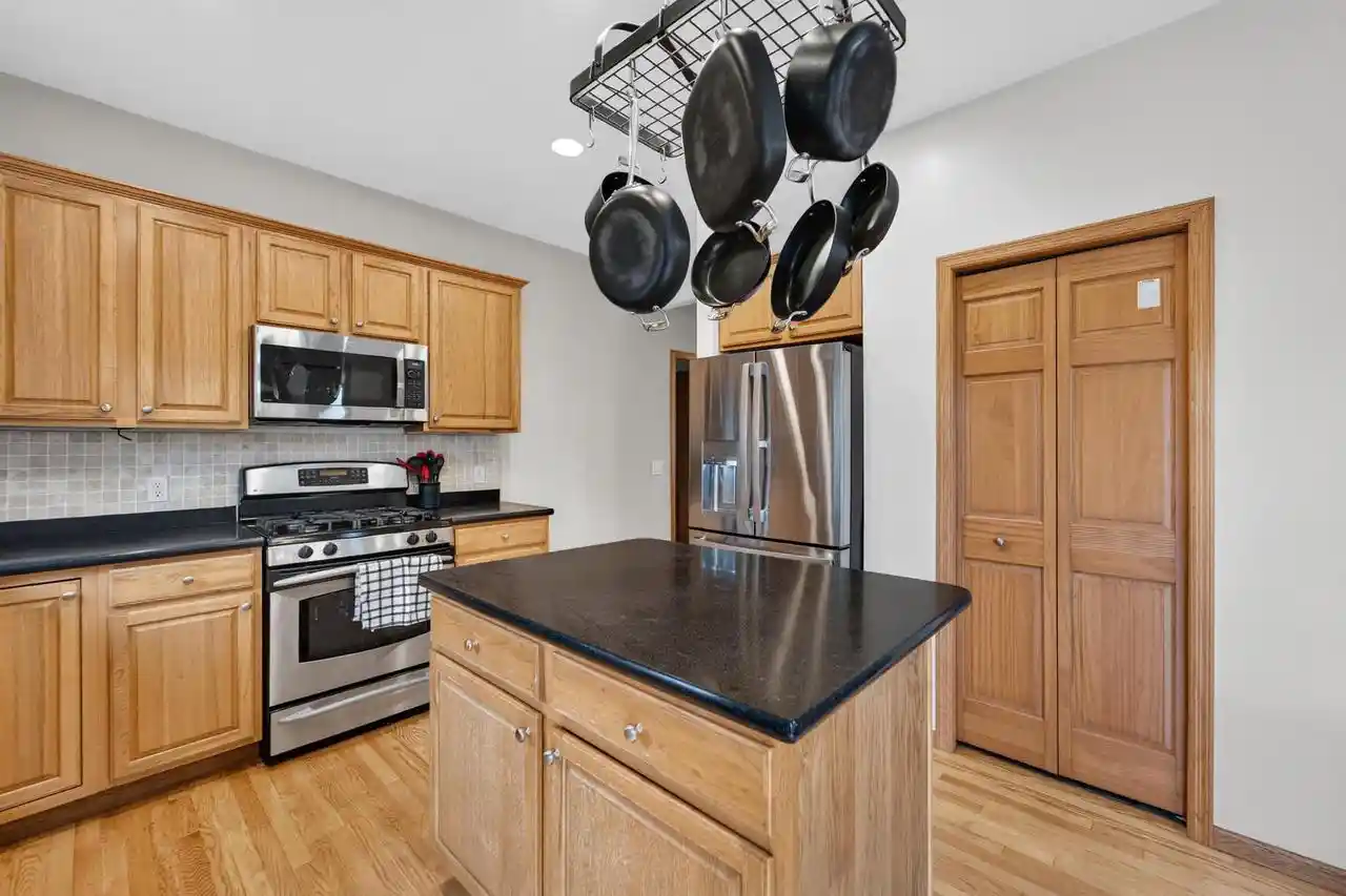 image of 5685 Kinsale Dr Dr, Fitchburg, WI 53711 | MLS# 2030078