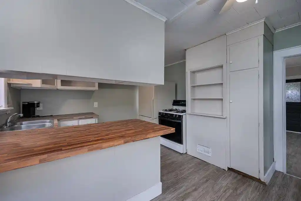 Photo 3 of Single family home for sale at 200 N Rutland Avenue Avenue, Brooklyn, WI 53521 | MLS# 2030080 | Listing updated on 2026-09-21