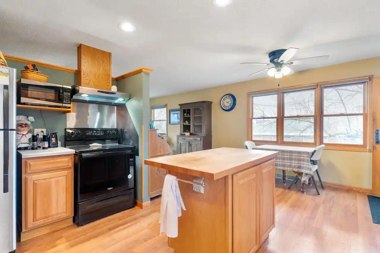 2nd image of 425 Church Street Street, Holmen, WI 54636 | MLS# 1975493