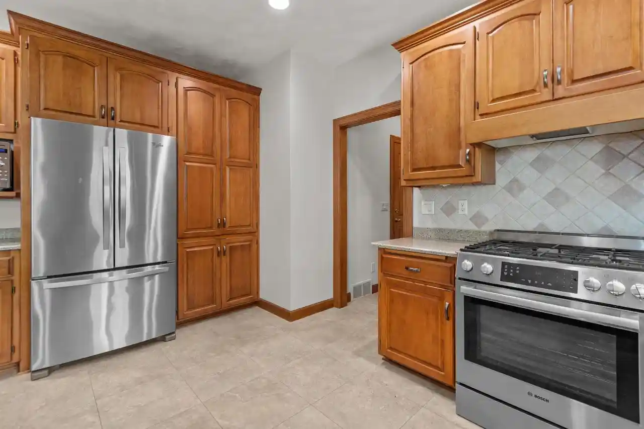 Photo 3 of Single family home for sale at 224 E Carrington Lane Lane, Appleton, WI 54913 | MLS# 50330668 | Listing updated on 2026-08-21