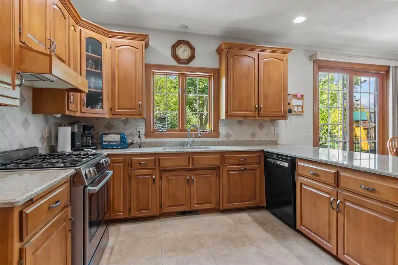 Photo 4 of Single family home for sale at 224 E Carrington Lane Lane, Appleton, WI 54913 | MLS# 50330668 | Listing updated on 2026-08-21