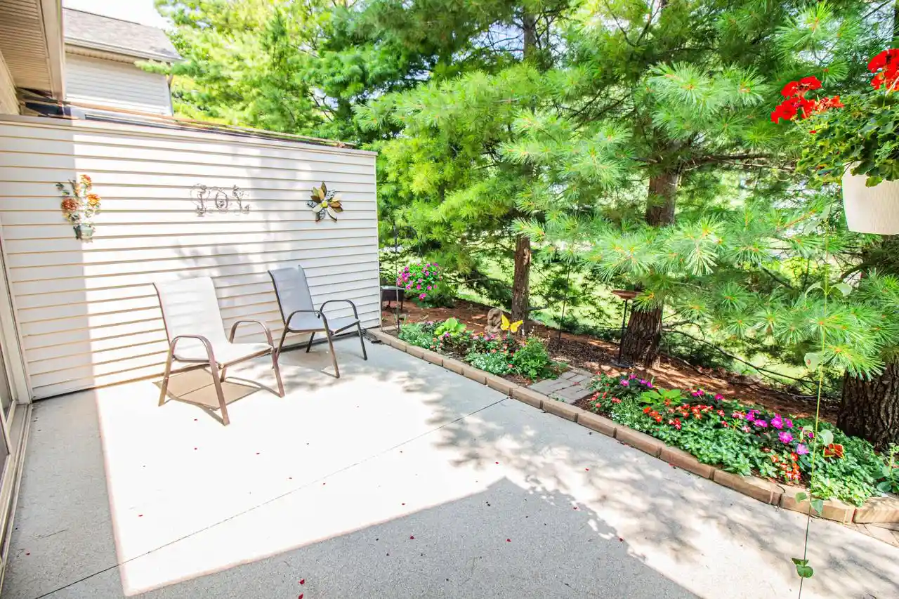 5th image of W200N16856 Park Court Court #4, Jackson, WI 53037 | MLS# 1975497