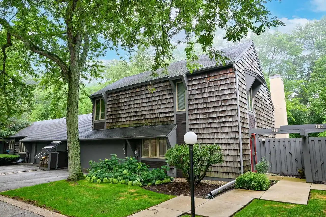 1st image of 156 Lakefield Court Court, Racine, WI 53402 | MLS# 1975509