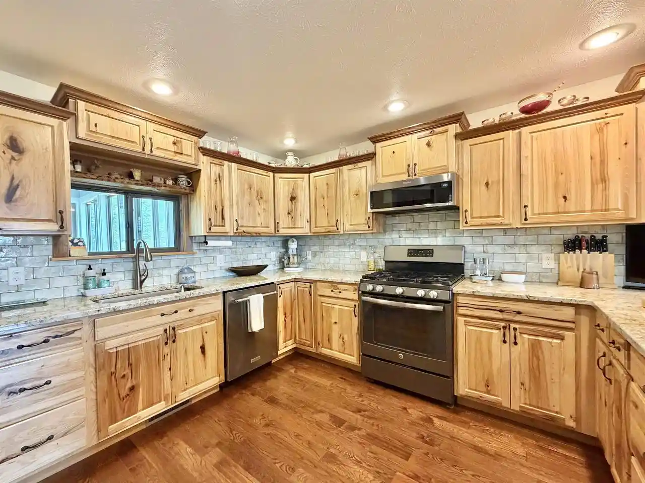 3rd image of 709 East Street Street, Clinton, WI 53525 | MLS# 2030086