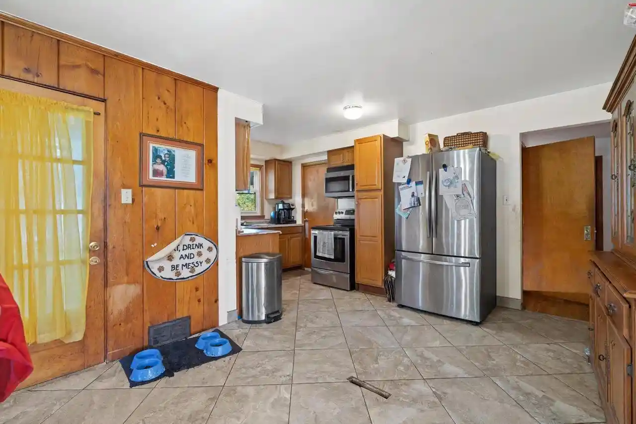 2nd image of 7954 40th Avenue Avenue, Kenosha, WI 53142 | MLS# 1975506