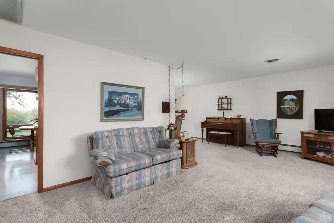 52nd image of 1408 Country Club Lane Lane, Watertown, WI 53098 | MLS# 1975507