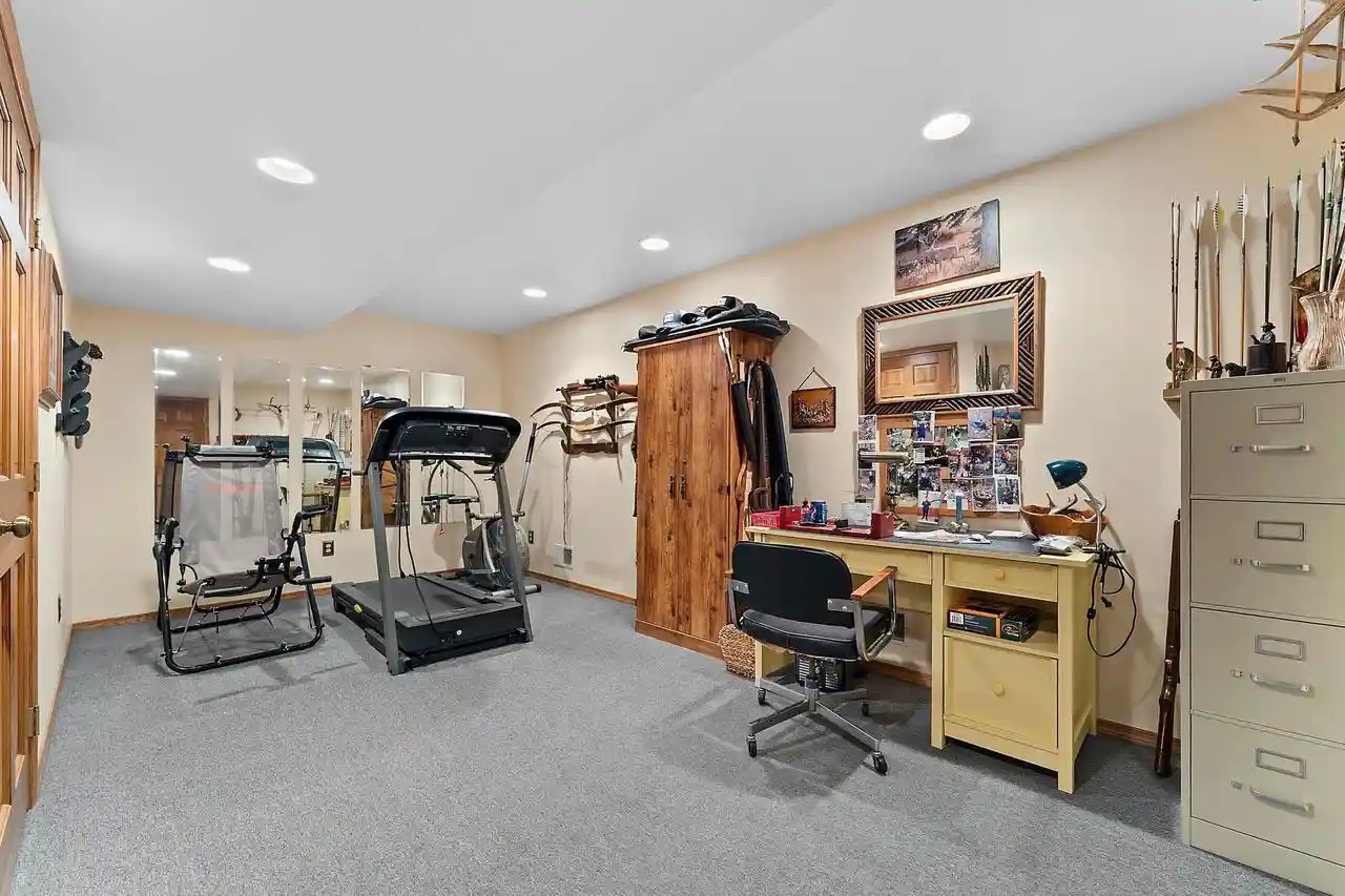 50th image of 2727 Brook Hills Dr Dr, Suamico, WI 54313 | MLS# 50330695