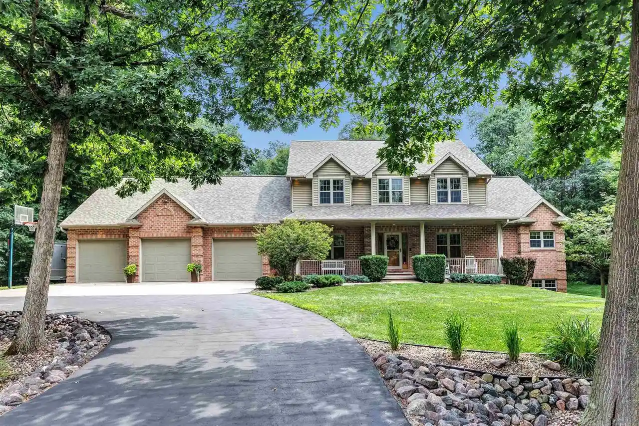 Photo 1 of Single family home for sale at 4408 Forest Ridge Dr Dr, Suamico, WI 54313 | MLS# 50330697 | Listing updated on 2026-08-18