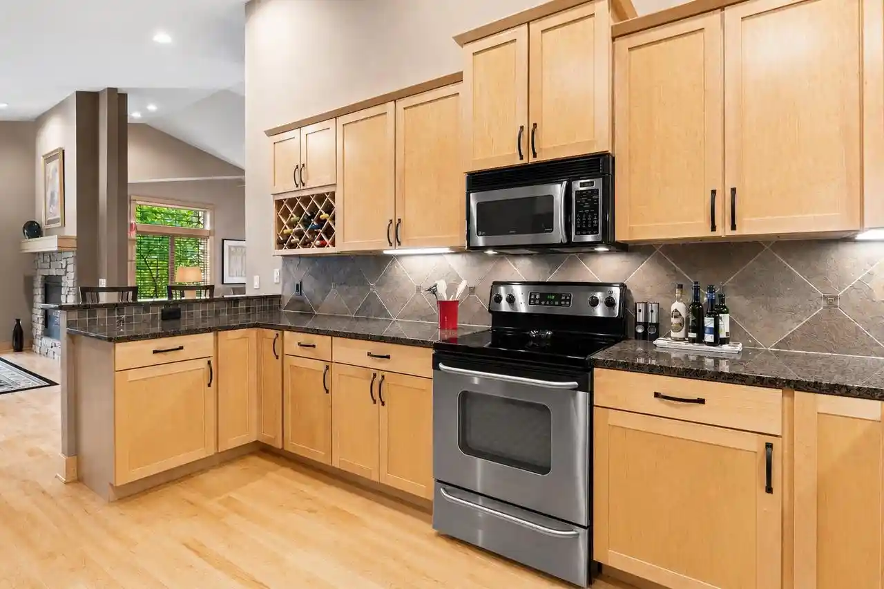 Photo 4 of Condo for sale at 625 Nightingale Lane Lane, Cottage Grove, WI 53527 | MLS# 2030096 | Listing updated on 2026-08-27