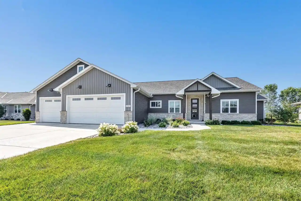 1st image of 2157 Fox Point Circle Circle, De Pere, WI 54115 | MLS# 50330704