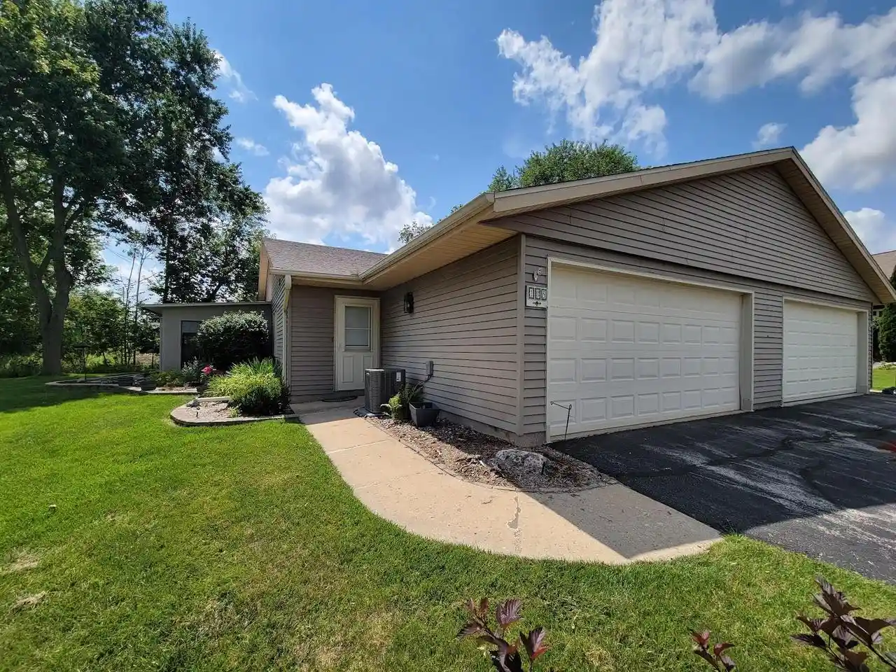 1st image of 105 Tamarack Circle Circle, Hartford, WI 53027 | MLS# 50330690