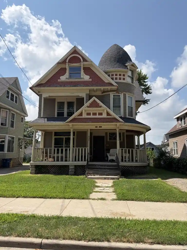 1st image of 535 Algoma Boulevard Boulevard, Oshkosh, WI 54901 | MLS# 50330685