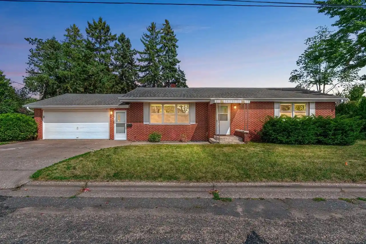 1st image of 2125 Indiana Avenue Avenue, Stevens Point, WI 54481 | MLS# 22603835