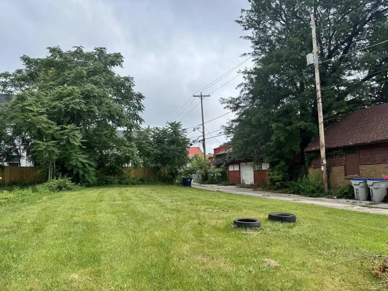 Photo 1 of Land for sale at 4320 W Garfield Avenue Avenue, Milwaukee, WI 53208 | MLS# 1975526 | Listing updated on 2026-09-14