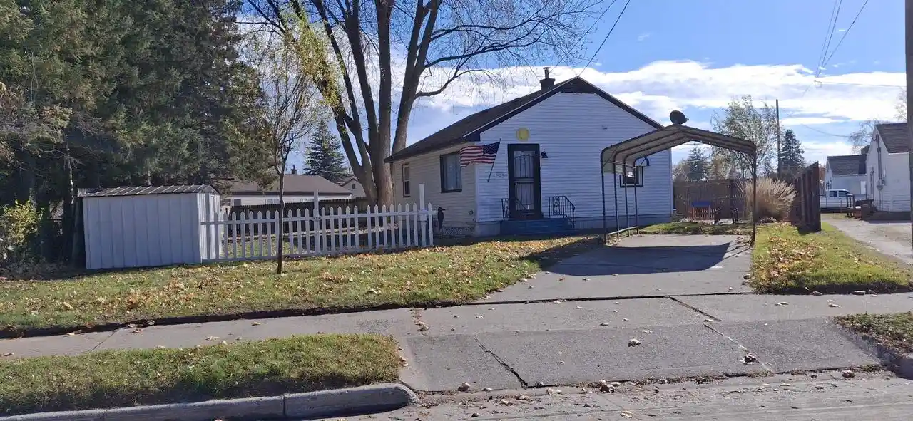 1st image of 921 Raton Court Court, Manitowoc, WI 54220 | MLS# 50330717