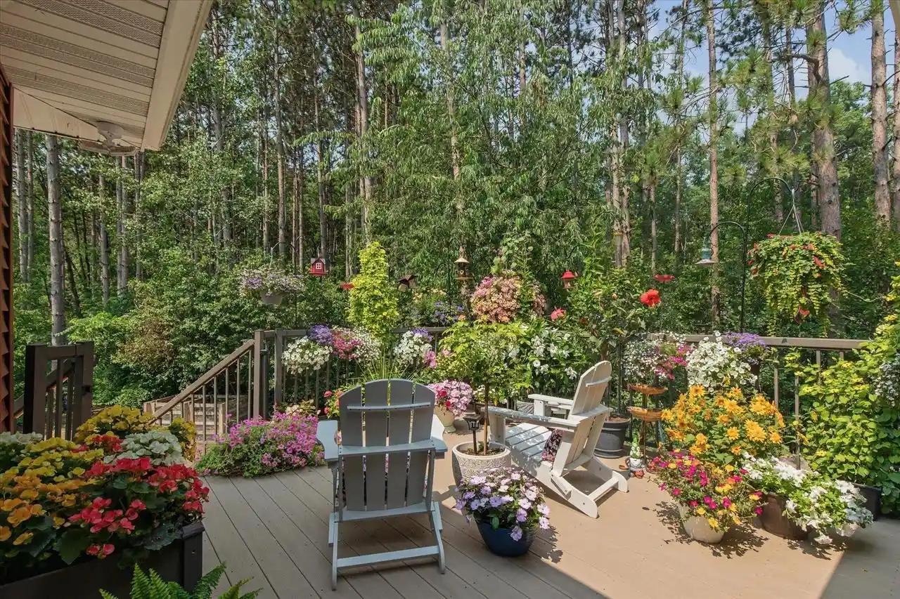 58th image of 4057 St Francis Park Dr Dr, Suamico, WI 54313 | MLS# 50330694