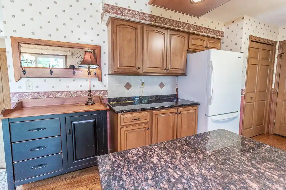 5th image of N3212 Bean City Road Road, New London, WI 54961 | MLS# 50330714