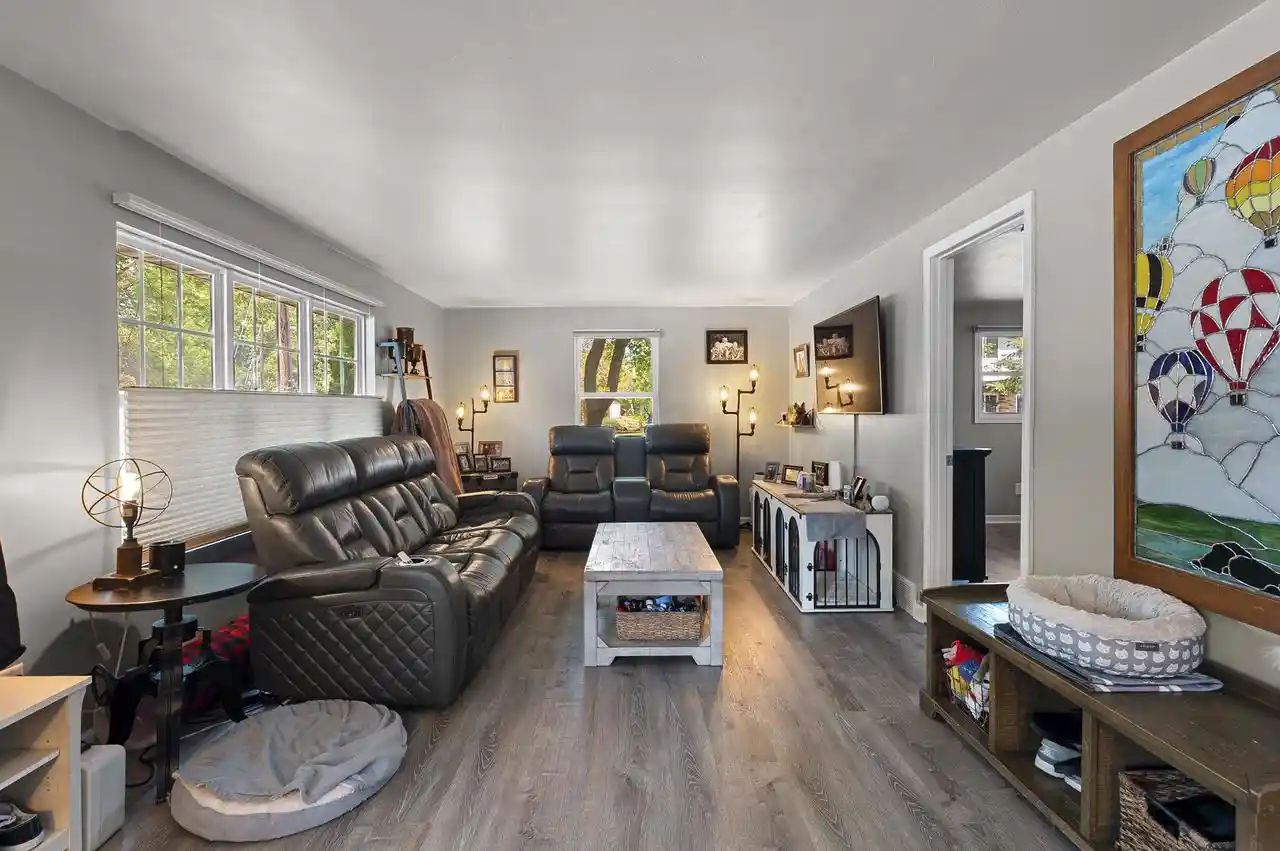 Photo 3 of Single family home for sale at 135 S Platten Street Street, Green Bay, WI 54303 | MLS# 50330676 | Listing updated on 2026-09-21