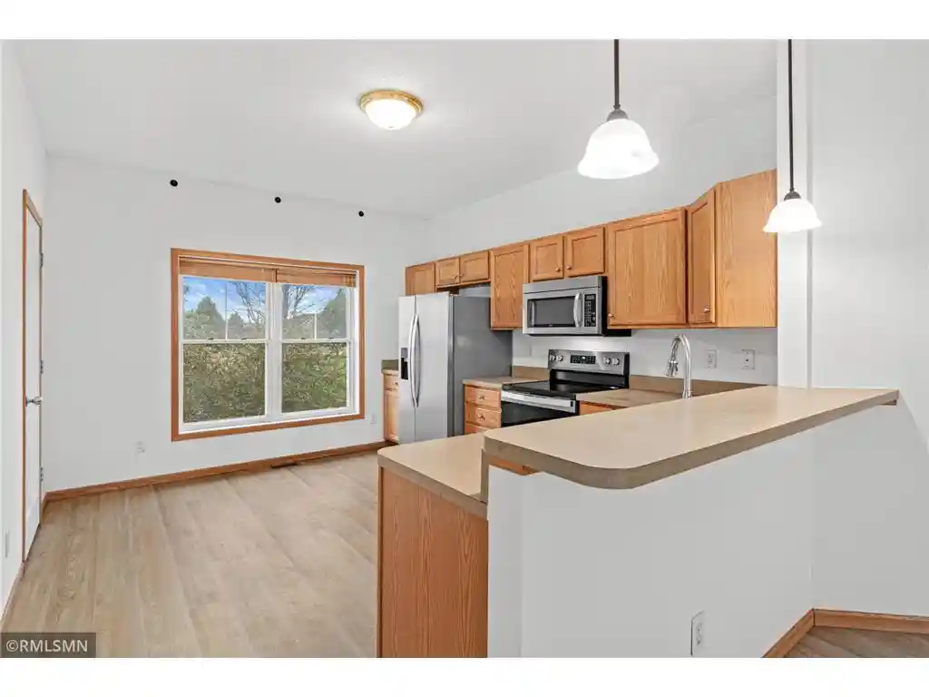 3rd image of 9 Hope Circle Circle, Hudson, WI 54016 | MLS# 7121190