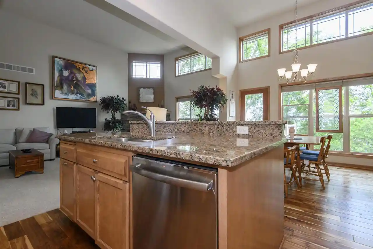 Photo 4 of Condo for sale at 1207 Woodland Hills Dr Dr, Waukesha, WI 53188 | MLS# 1975546 | Listing updated on 2026-09-15