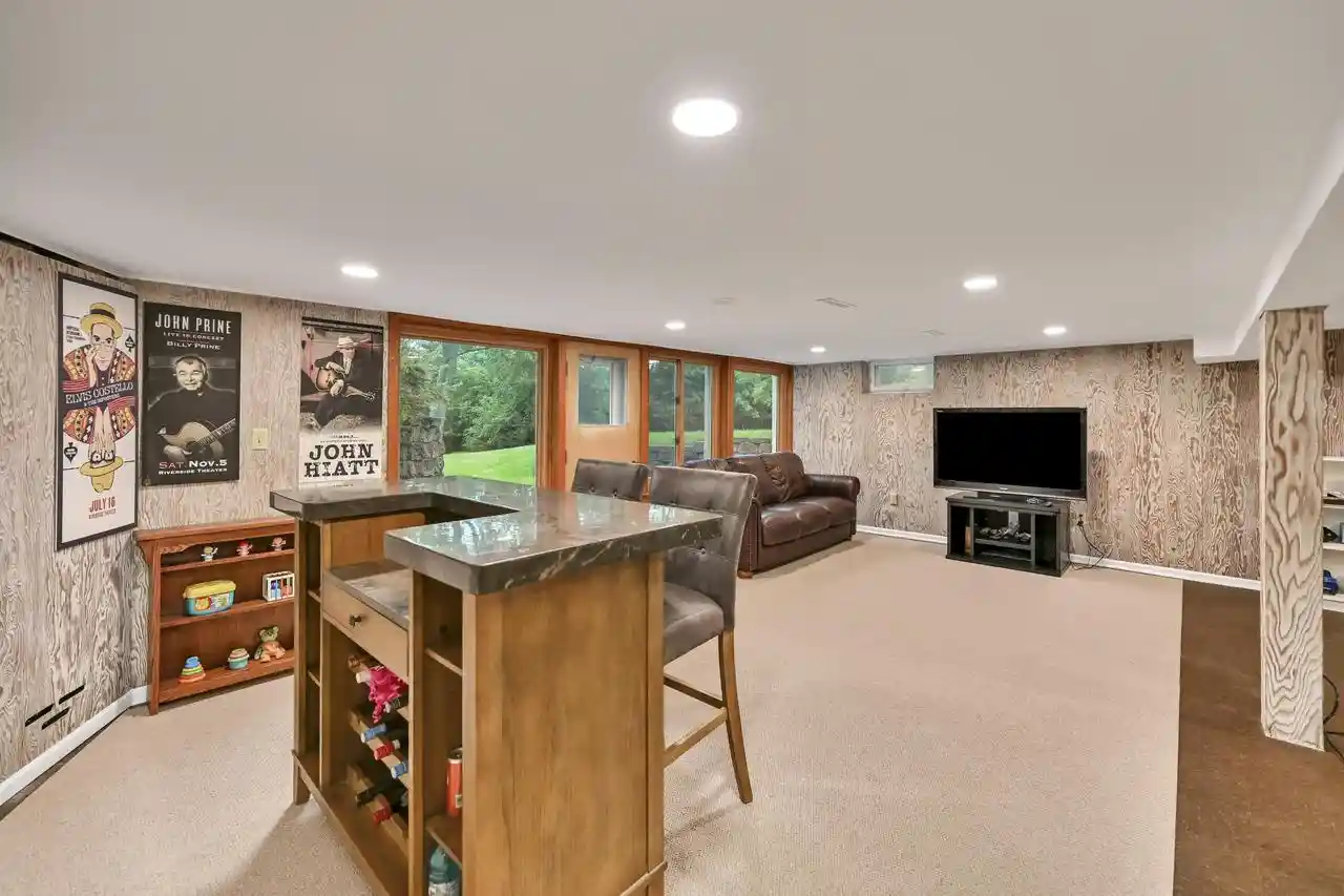 Photo 4 of Sale Pending at 4615 W Sunnydale Lane Lane, Mequon, WI 53092 | MLS# 1975551 | Listing updated on 2026-09-01