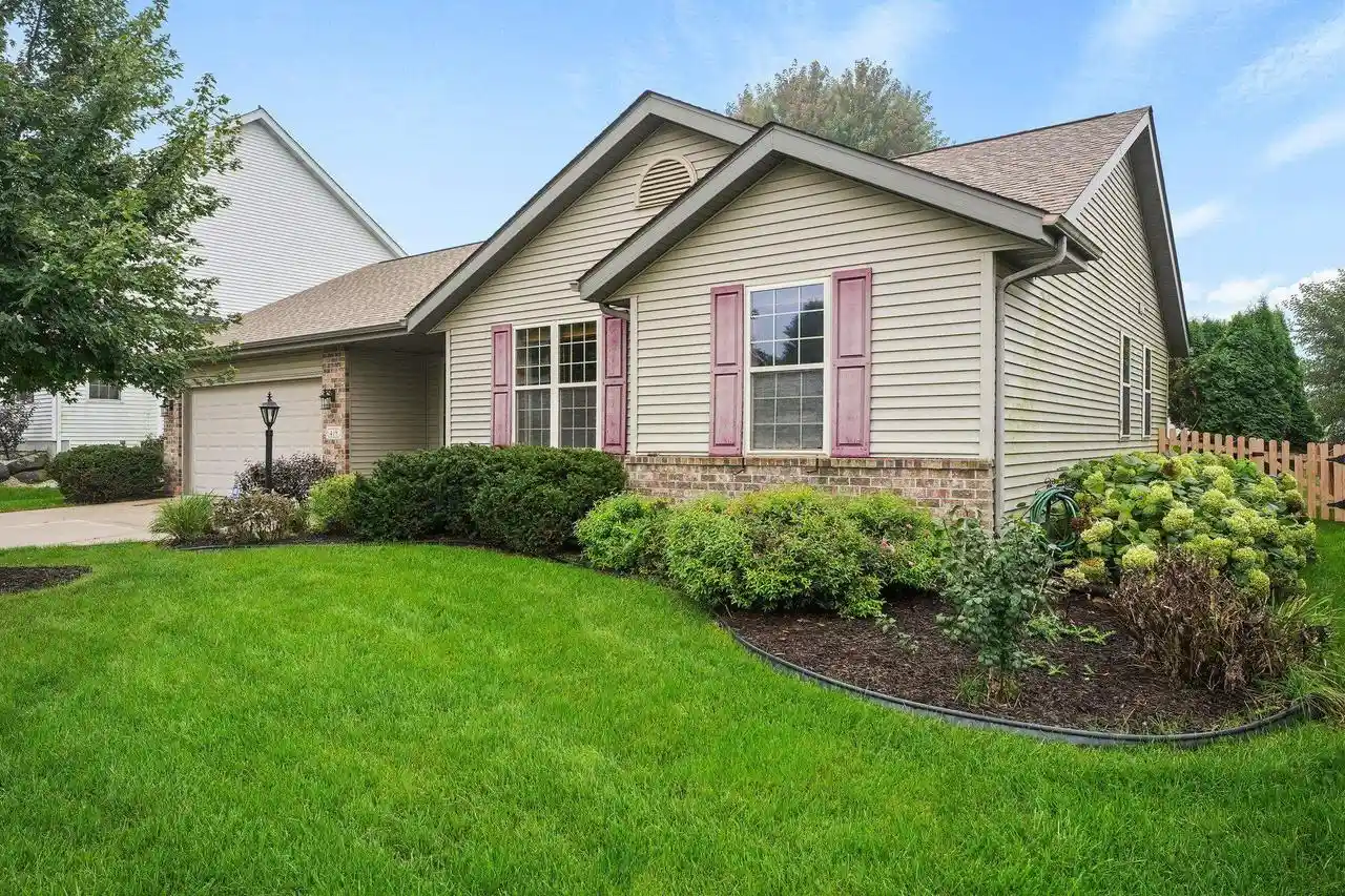 Photo 1 of Single family home for sale at 418 East Hl Pkwy, Madison, WI 53718 | MLS# 2030112 | Listing updated on 2026-09-18